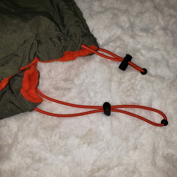 Men Reversible Vest Jacket - Picture 5 of 10